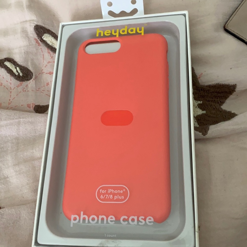 BRAND NEW coral iphone 6/7/8 case